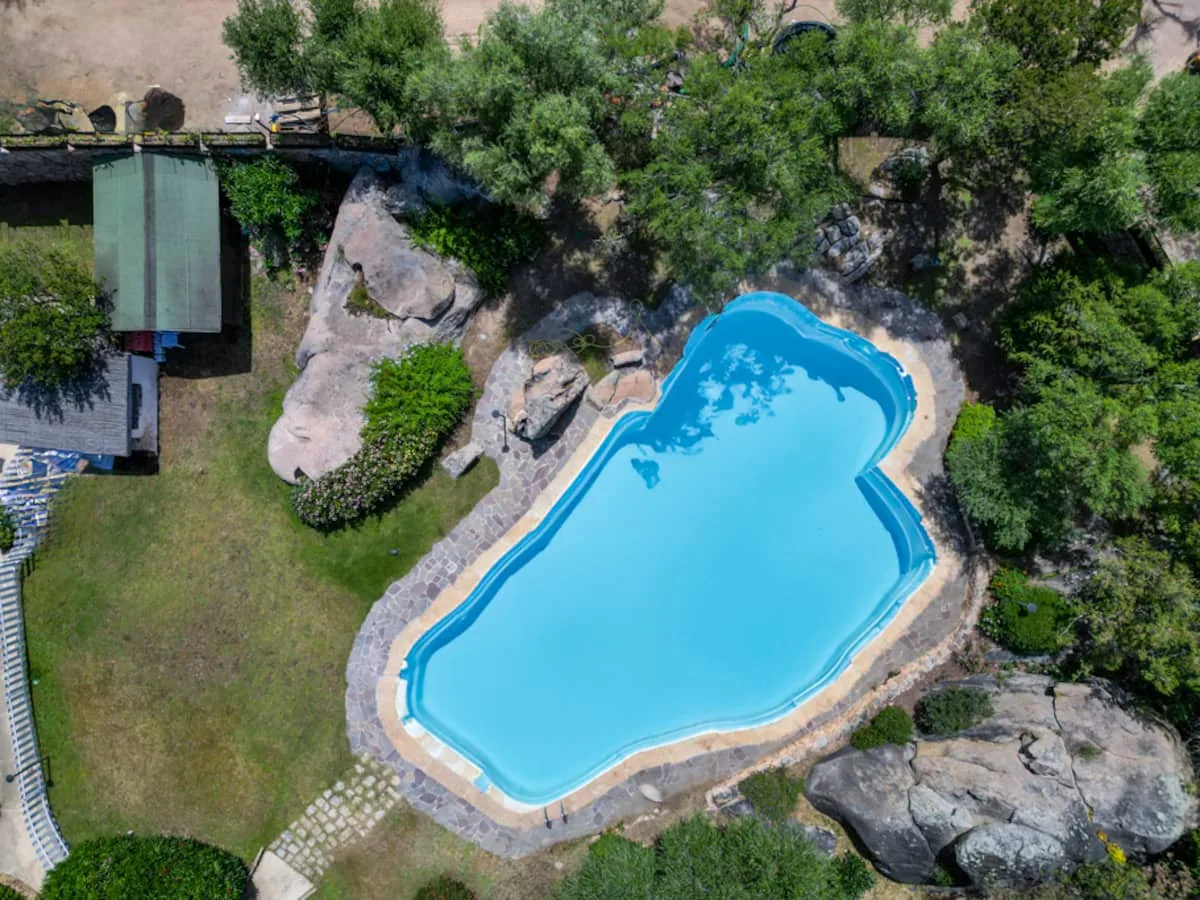 Appartamento con terrazza e piscina foto 2